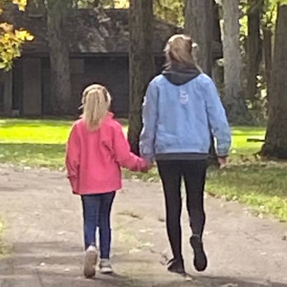 Meet your Posher, Mileana - Picture 1 of 1